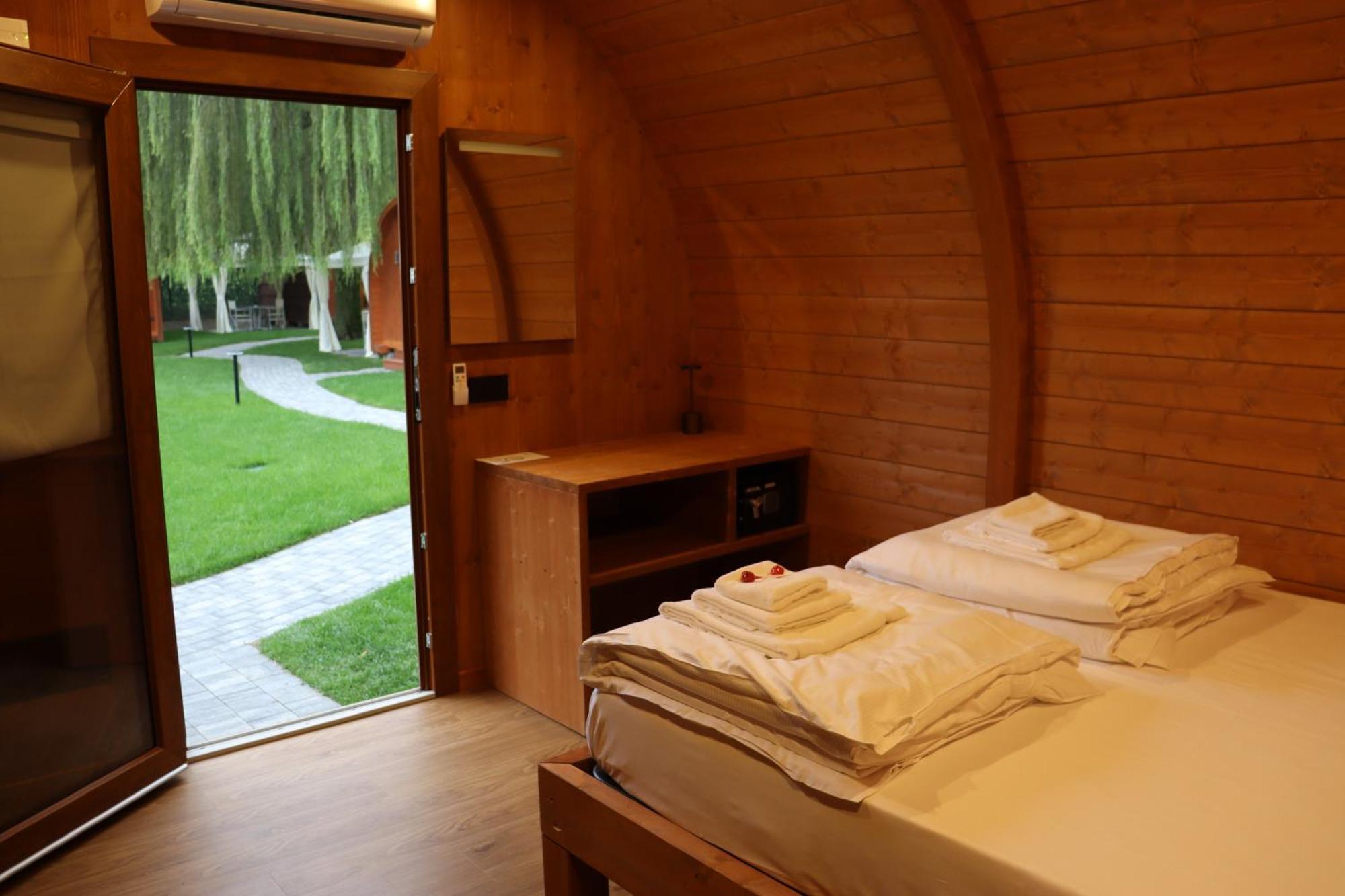 Vicolungo Glamour Lodge & Spa - Free Spa Hot Tub E Sauna Exterior foto